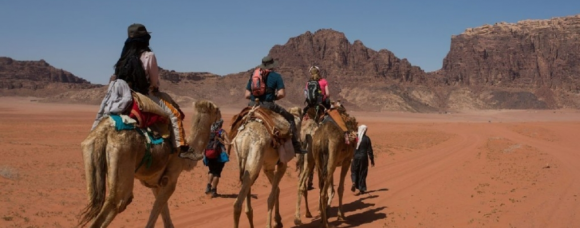 TripTrip-Jordania-trekking-pustynia-Wadi-Rum-1